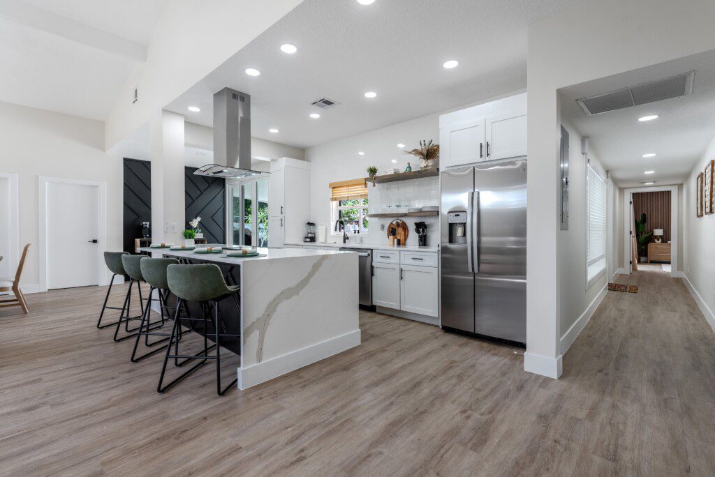 03247bc8 48f9 46ac 85ab 4db870abe4fe7957 D Lake Clarke Shores 29 min.jpg