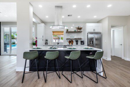 400e5efc e9cf 47f0 aeb5 96a2a31289277957 D Lake Clarke Shores 37 min.jpg