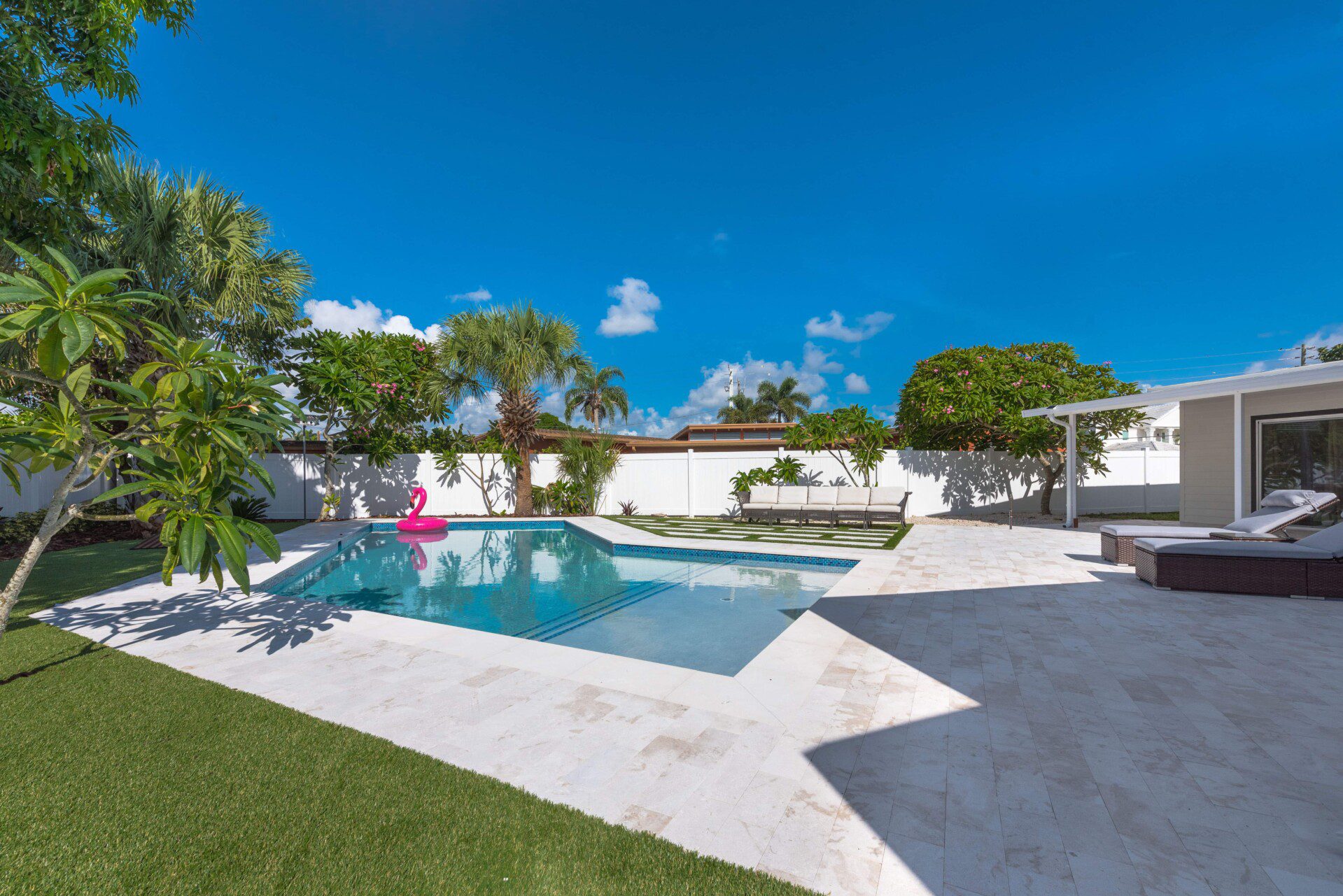 e190a068 bd6c 4df4 a6d4 c3df42b8f9e57957 D Lake Clarke Shores 2 min.jpg