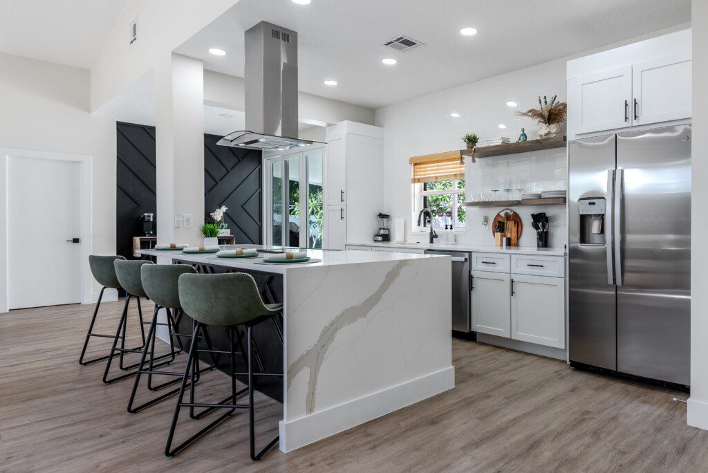 eb5e5dc3 0673 43e7 949c 369e13732fa87957 D Lake Clarke Shores 30 min.jpg