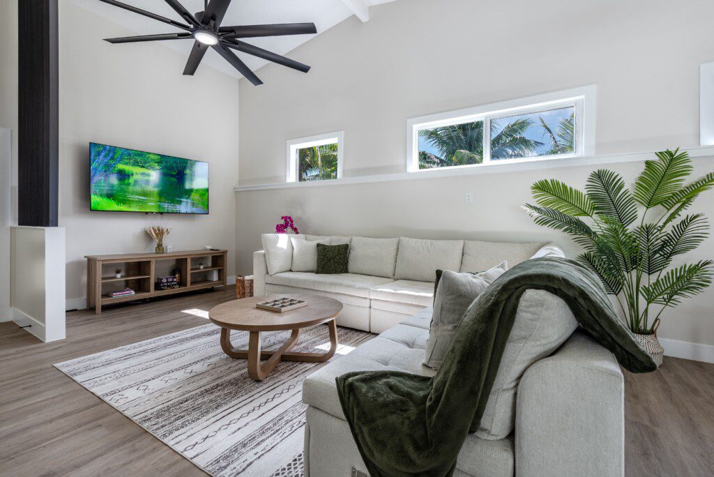 f18141a8 6083 4bcf ac34 d978b29ccb0c7957 D Lake Clarke Shores 34 min.jpg